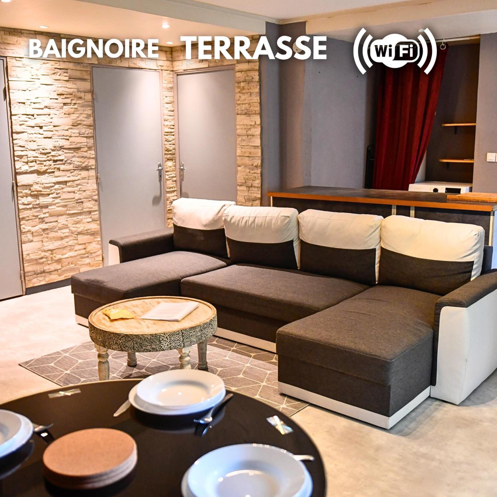 Calme Et Terrasse Privee Pres De Vichy Apartman Bellerive-sur-Allier Kültér fotó